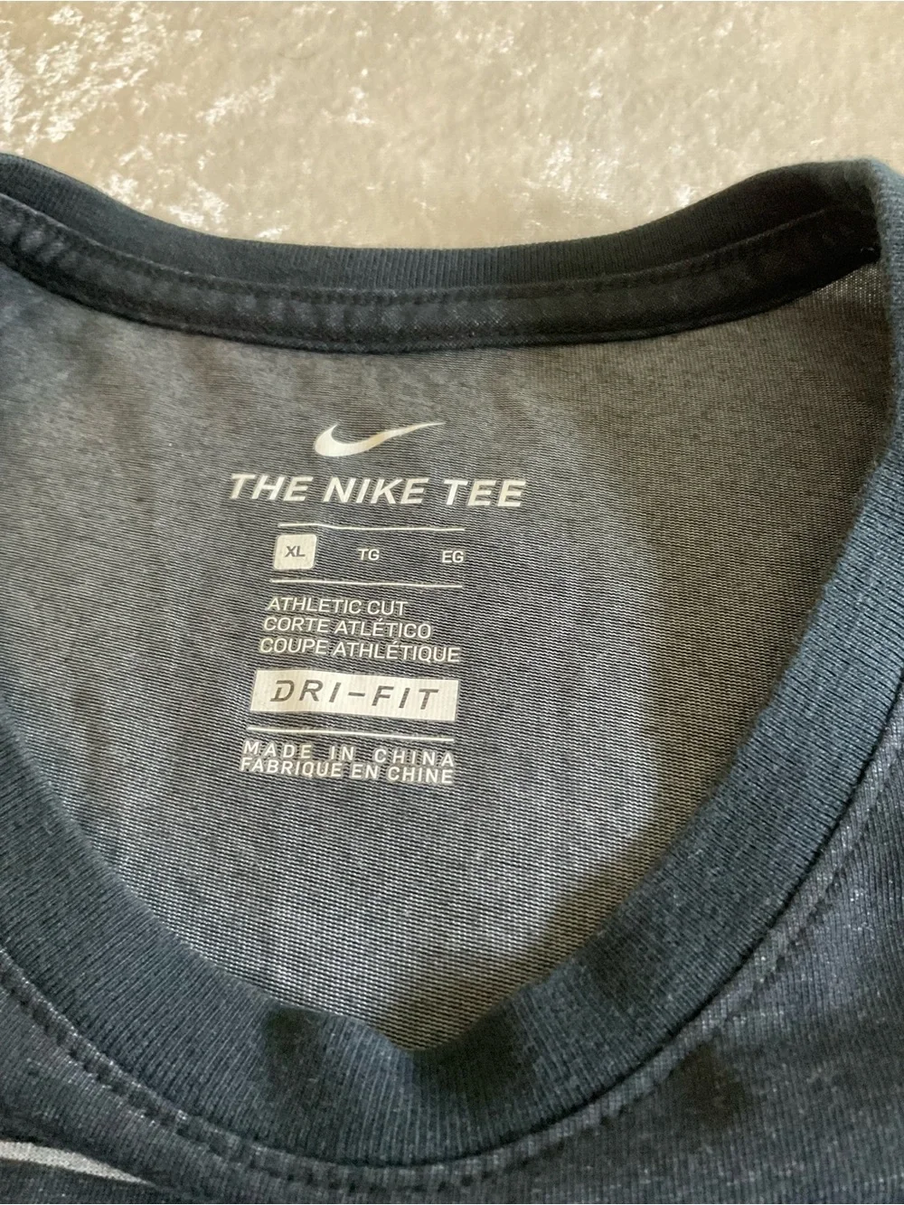 Nike Black Short Sleeve Graphic Logo Tee New